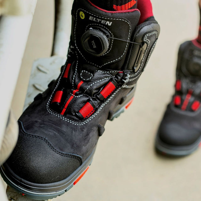 What Is The Best Work Boot For A Tradie In Australia?