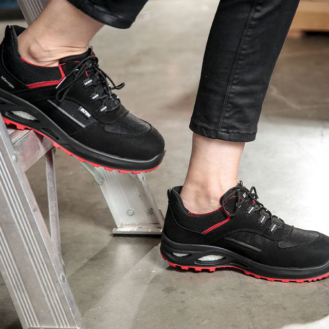 Women’s Safety Shoes