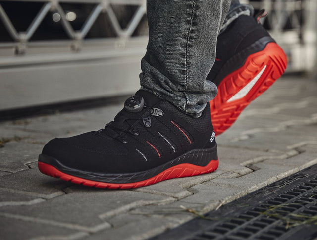 The Most Comfortable Healthcare and Nursing Work Shoes With Arch Support